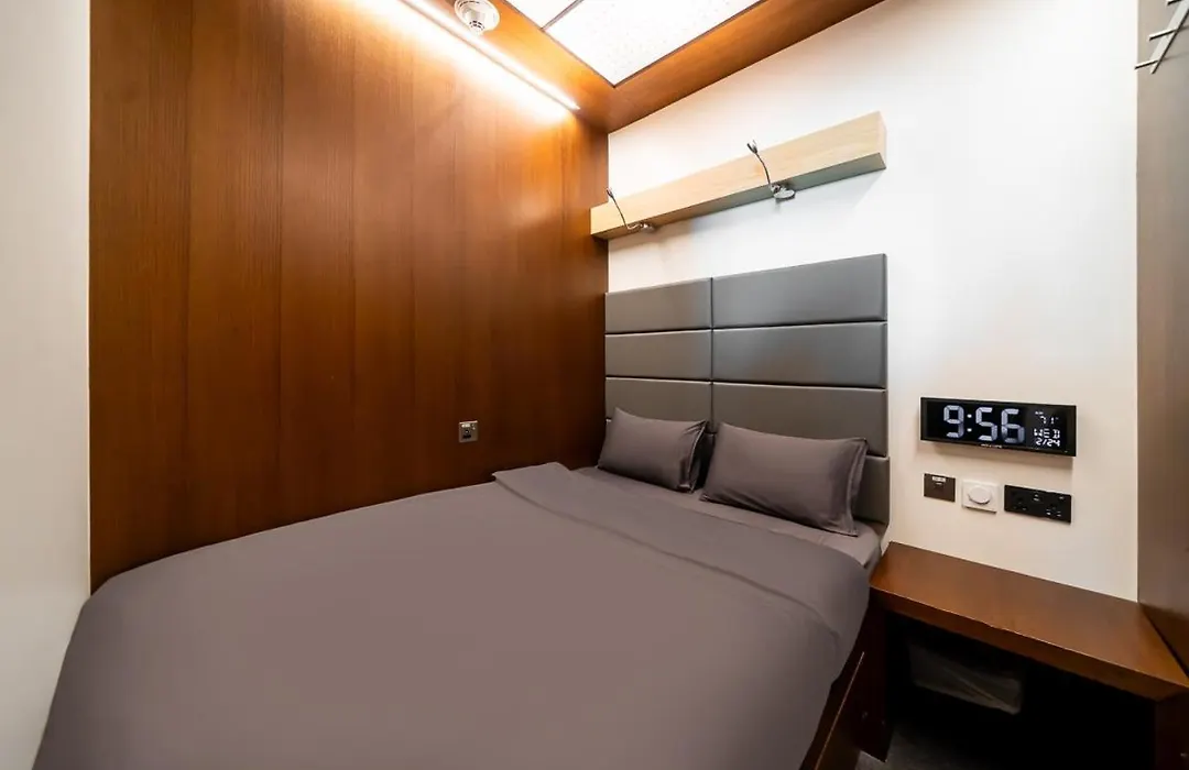 Sleepover Terminal 3, Concourse A - Formerly Sleep 'N Fly-1